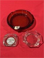 3 ash trays