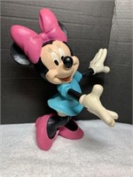 Unique Disney Minnie Mouse Pink High Heel Statue