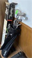 LOT OF GOLF CLUBS MIXED BRANDS