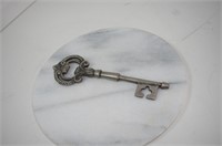 Large Skeleton Key