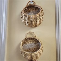2pc Hanging Wall Baskets w/Mounting Accessories