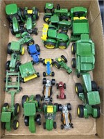 Approximately 19 +\- Tractors including Diecast