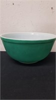 Vintage Pyrex Bowl 2.5 quart