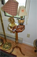 197: Plant stand, lamps, wood dish