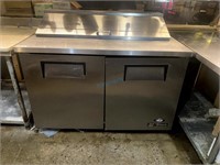 TRUE 48" 2.DR PREP REFRIG., TSSU-48-12