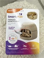 Smarty cat fringed honeycomb convertible cat bed