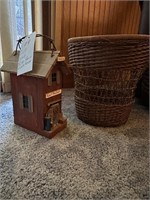 Golf shop bird house, waste basket