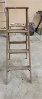 3 Step Wooden Ladder, 46 inch