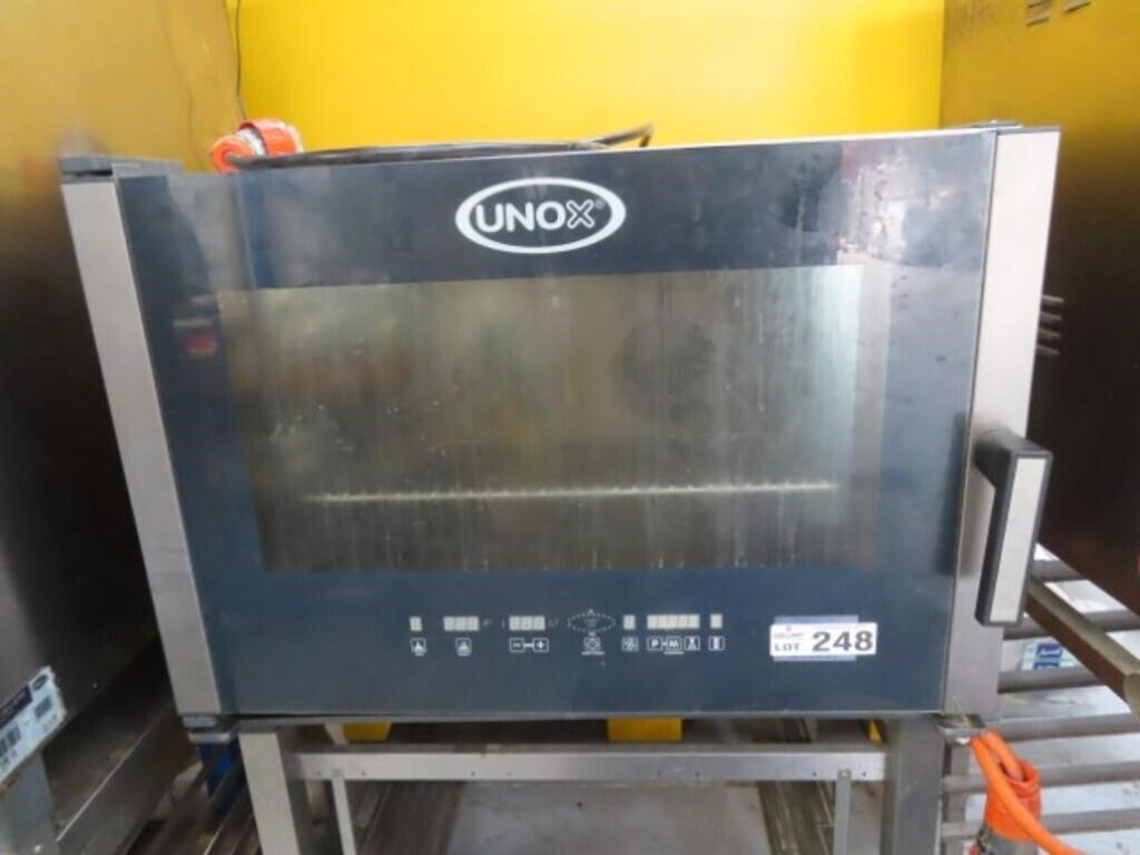 Unox Combination Oven & Stand, Mod: XBL405E, 415v