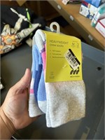 size medium 2 pack winter socks