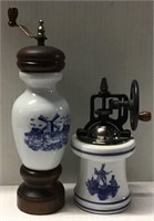 2 BLUE WHITE DUTCH PEPPER MILLS