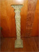 Vintage Pillar