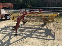 New Holland 258 Rollbar Hay Rake