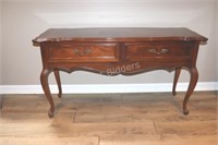 Strathroy - Canada Traditional Style Console Table