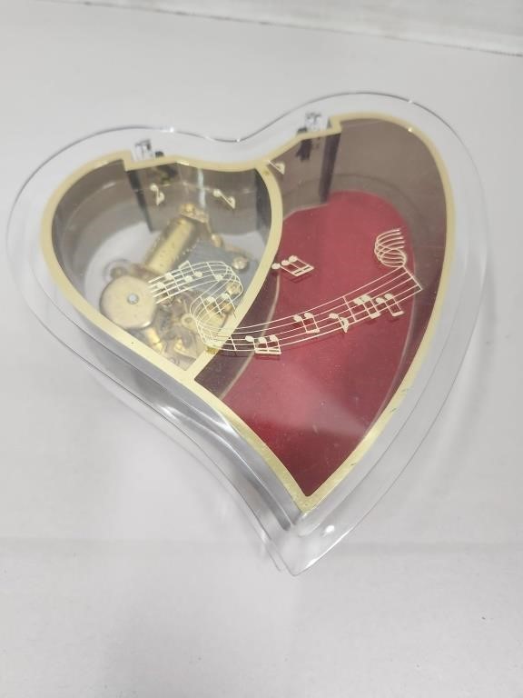 Laurel Heart Music Jewelry Box
