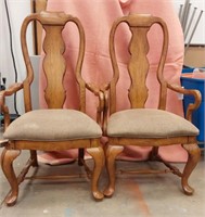 (2) Solid wood Thomasville Furniture dining chairs