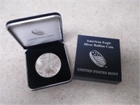 1986 American Silver Eagle Dollar in Case w/