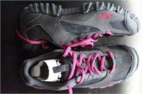 Giro Womens Sz 6.5 Cycling Shoes Black/Purple