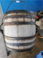 Old Wooden Barrel (IS)