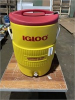 Igloo 10 gal Beverage Cooler
