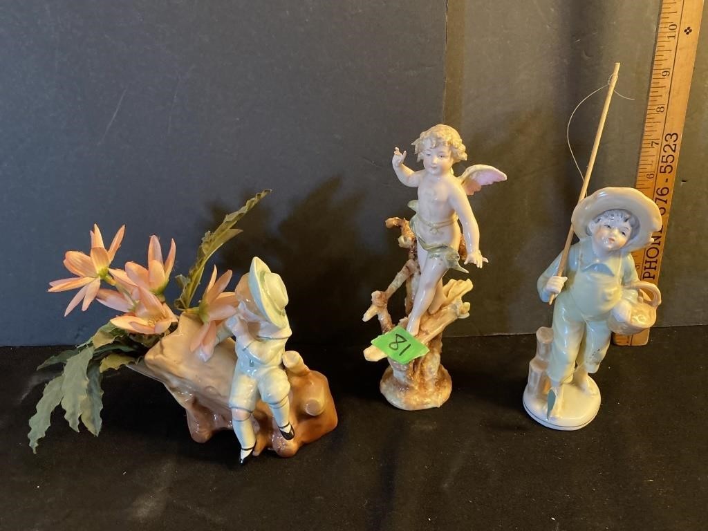 Miscellaneous figurine lot