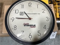 Ohio Machinery Co. Battery wall clock, has crack