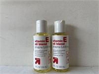 2 up and up vitamin E oil blends for skin 2oz