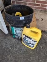 5gal bucket w prestone antifreeze