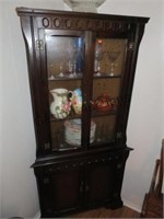 WOOD CORNER CABINET WITH BUBBLE GLASS IN