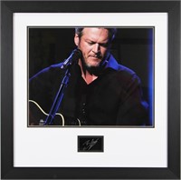 FRAMED BLAKE SHELTON PHOTO SIGNED IN PLATE