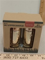 Bullet salt & pepper shaker set, new!