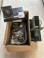 Vintage Argus Movie Projector & Airequipt Magazine