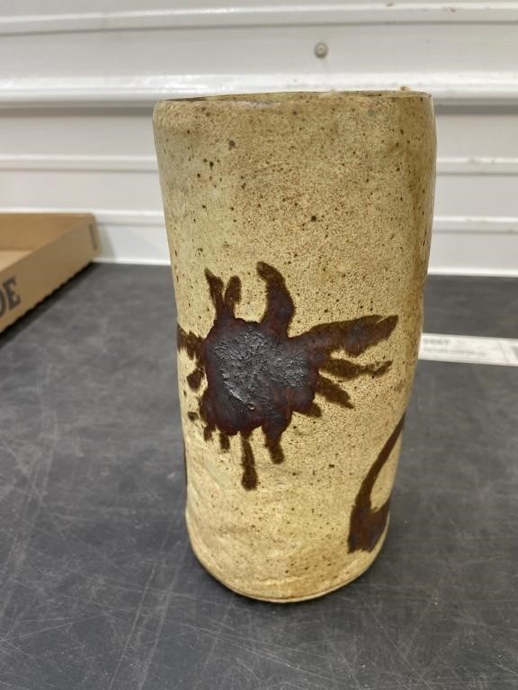 Pottery vase 9" tall