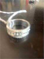 SILVER TONE LADIES RING - SIZE 5