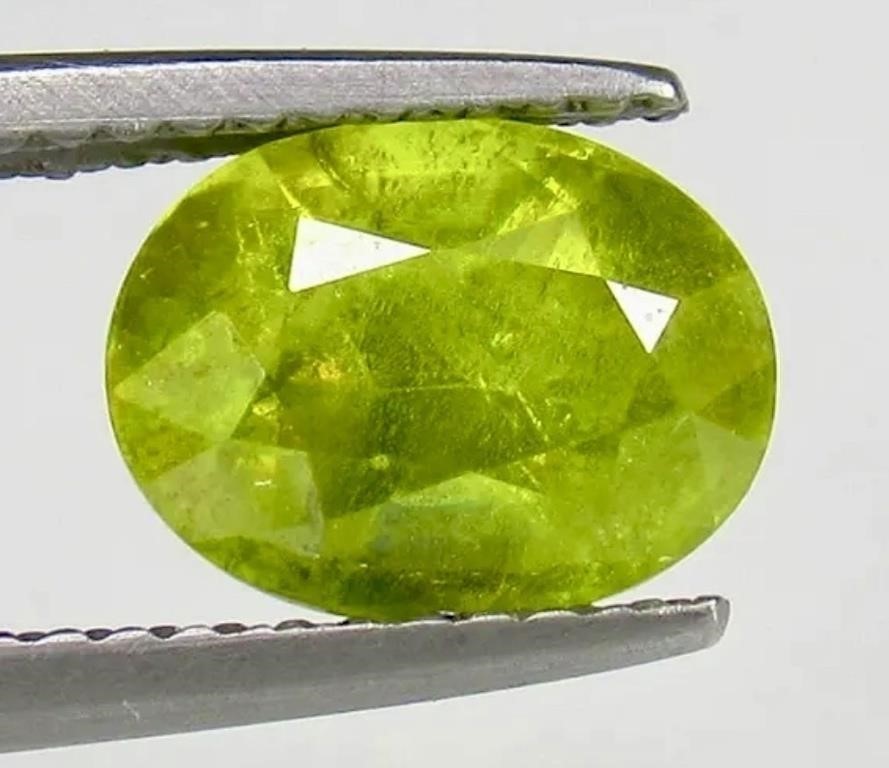 2.42 ct Natural Sphene