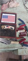 Lot with variety of knifes