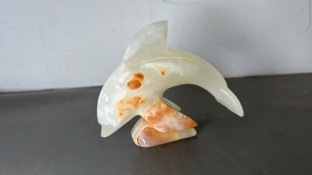 Marble  dolphin