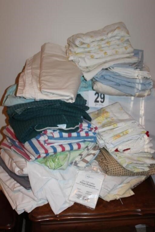 Assorted Bed Linens