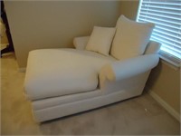 Oversized Lounger Chair - White