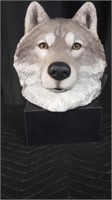 LARGE GREY WOLF STATUE