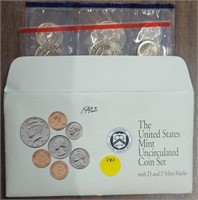 1992 US MINT UNC COIN SET