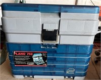 Plano 759 Guide Series Tacklebox!  Four Pull Out