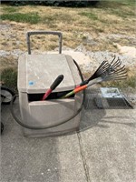 Suncast Hose Caddy/Hose; Rakes