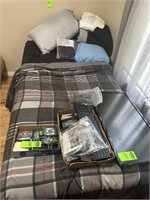 Twin Bed w/Bedding - NO OTHER CONTENTS
