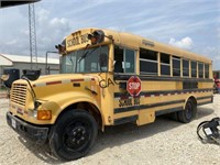 *1995 International 3800 T444E School Bus