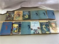 12 - Carolyn Keene - Nancy Drew mystery books