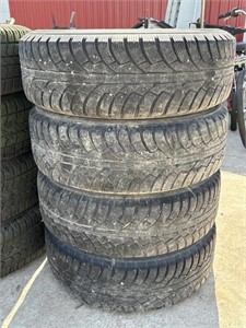 4 winter tires & rims - 225/65R17 102T