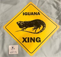 Iguana Xing Sign