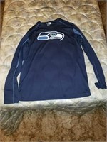 Seahawks Size Large Long Sleeve Shirt (Upstairs)