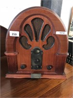 OLD STYLE RADIO